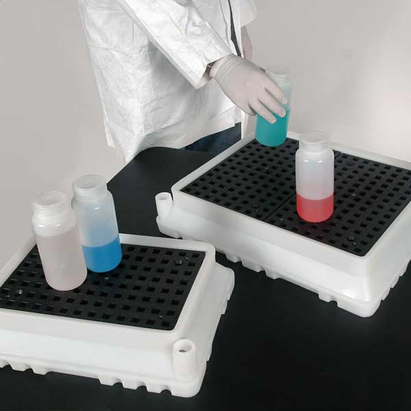 Ultra-Spill Tray Ultra-Spill Tray