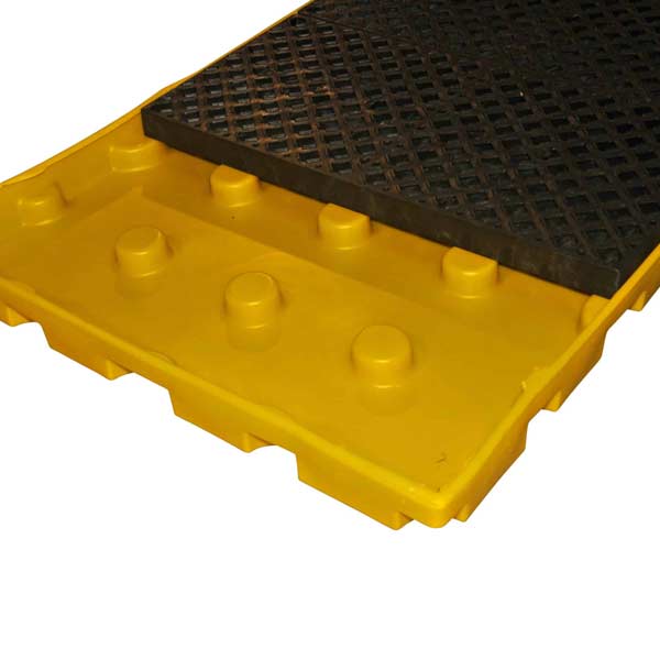 CV1075 P8 Ultra Spill Deck Detail